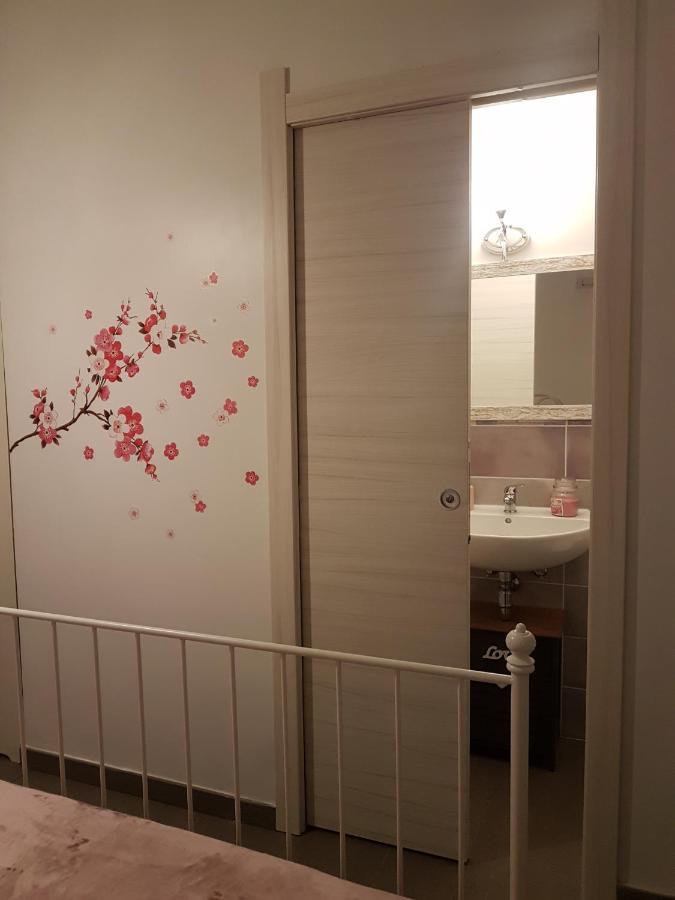 B&B La Perla Bianca 사사리 외부 사진