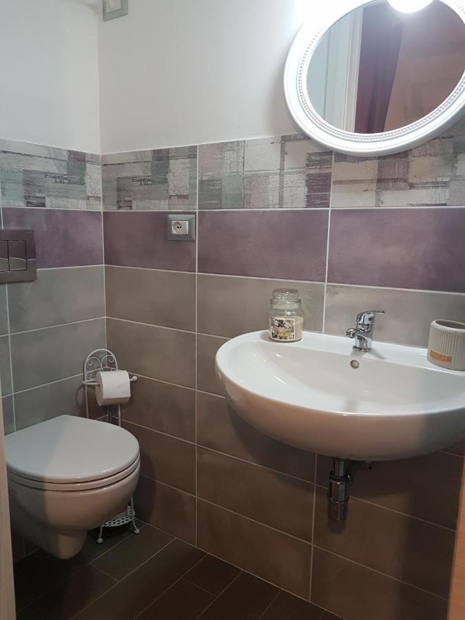 B&B La Perla Bianca 사사리 외부 사진